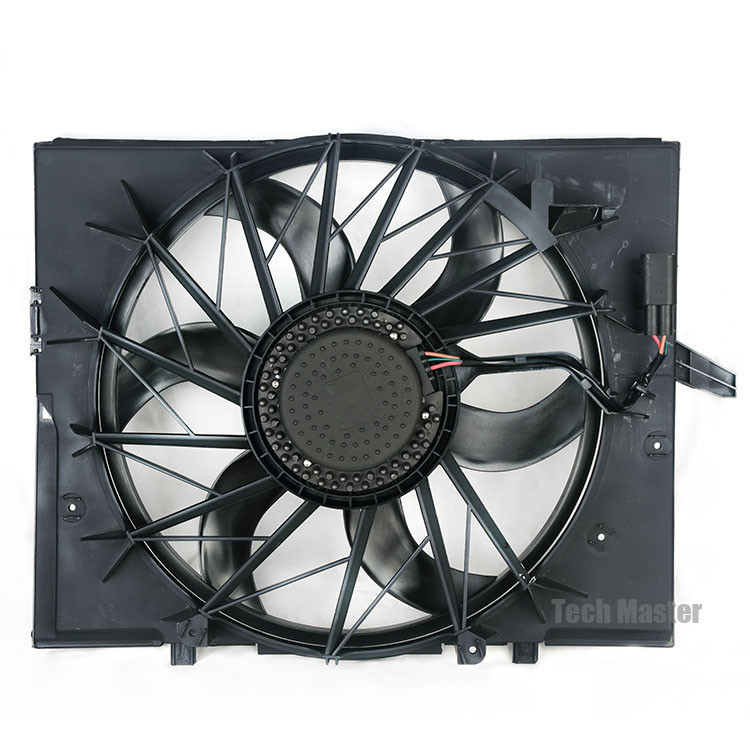 17427540681 17427603762 Quạt làm mát ô tô Quạt làm mát động cơ tự động cho BMW 5 Series E60 400W